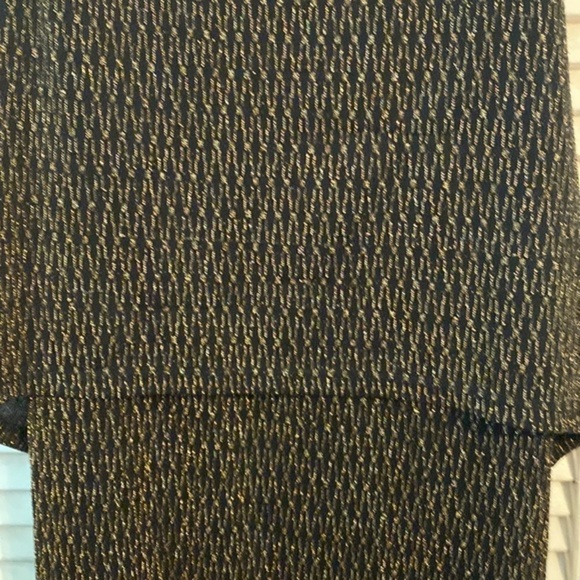 Everly Black and Gold Dress - Picture 3 of 7